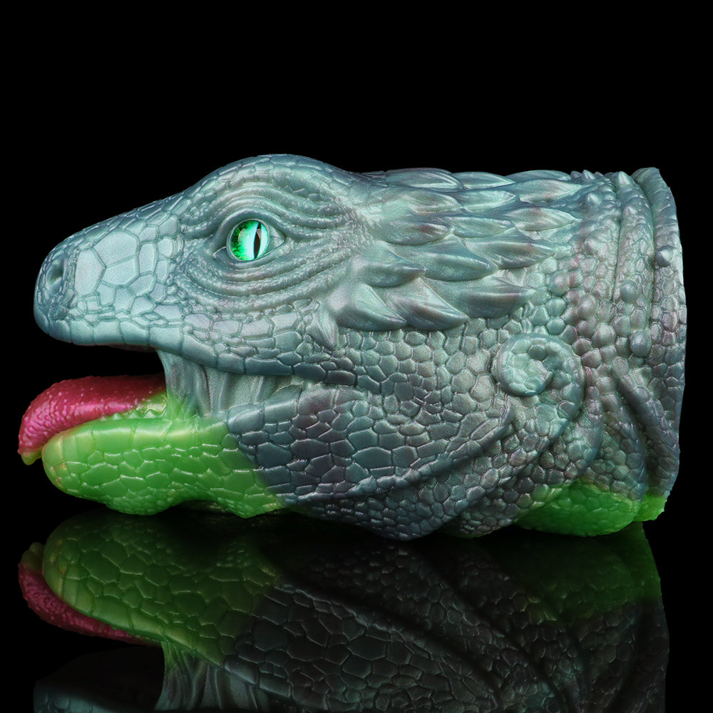 Fantasy Lizard Head Pocket Pussy – A Revolutionary Sex Toy Experience