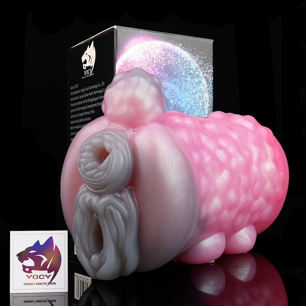 Goat-Inspired Silicone Pocket Pussy Masturbation Cup –Unprecedented Vagina Toys for Men