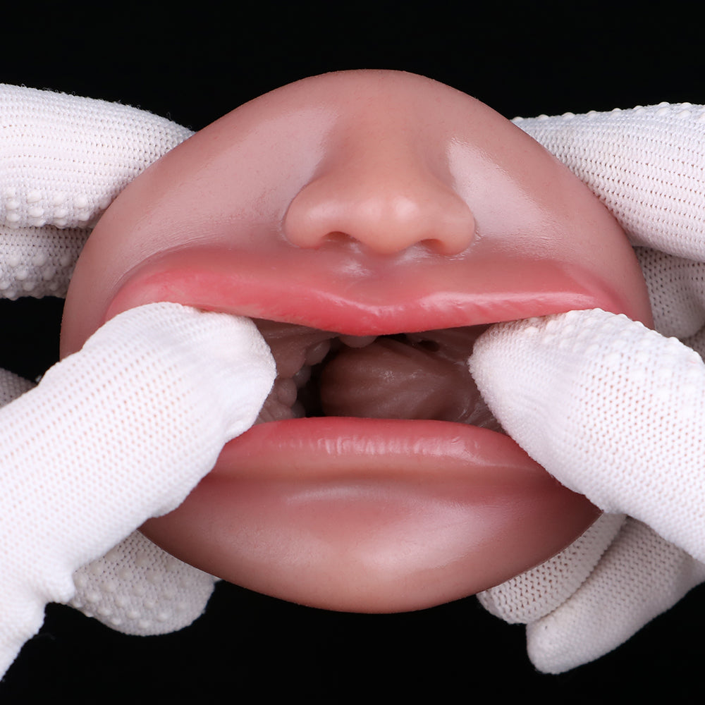 Realistic Lips Pussy Pocket Oralsex Toys — Fantasy Silicone Masturbation Cup