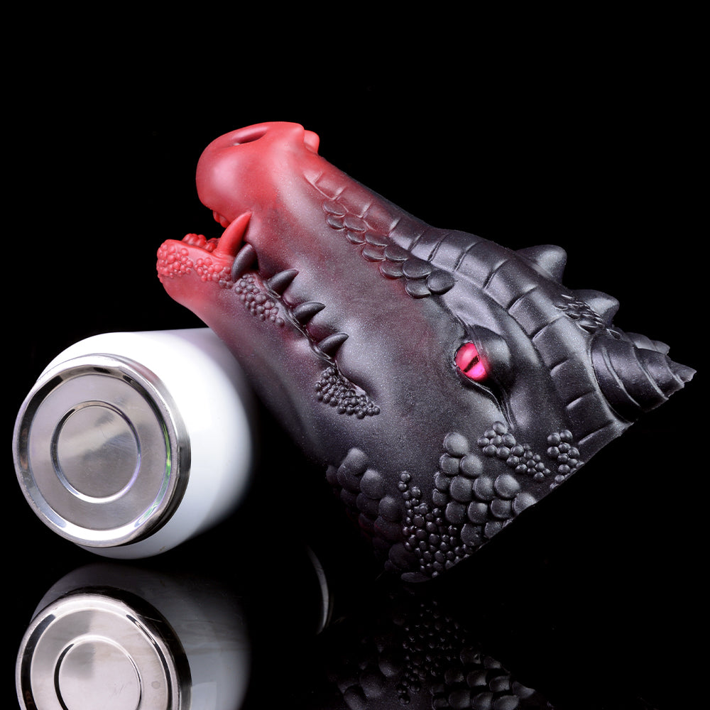 Flame Dragon Fantasy Pocket Pussy – Schaffen Sie ein episches Sinneserlebnis mit dunkelrotem Flüssigsilikon